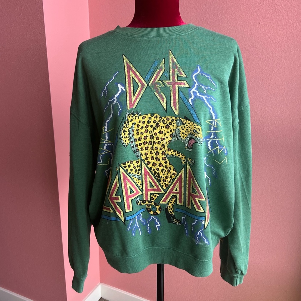 Def Leppard crewneck sweatshirt with rhinestones